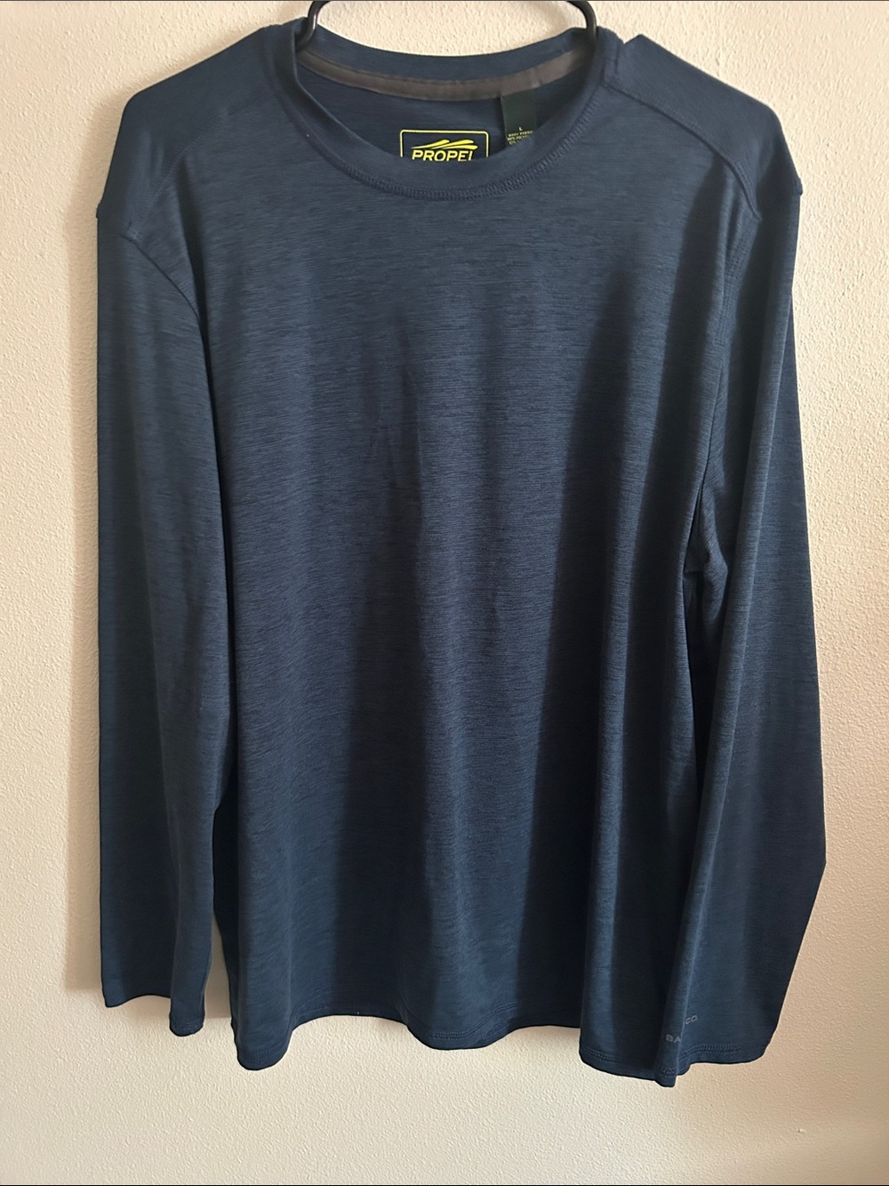 Propel Bass Engineering Athletic L  Men's Navy Long Sleeve Outdoor Crew